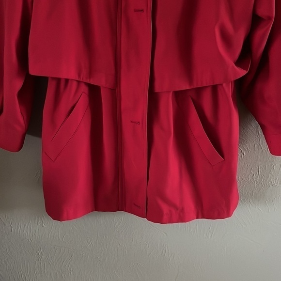 Vintage Forecaster Sport Women’s Coat Red Size Medium Zipper and Buttoned hood - Picture 2 of 16